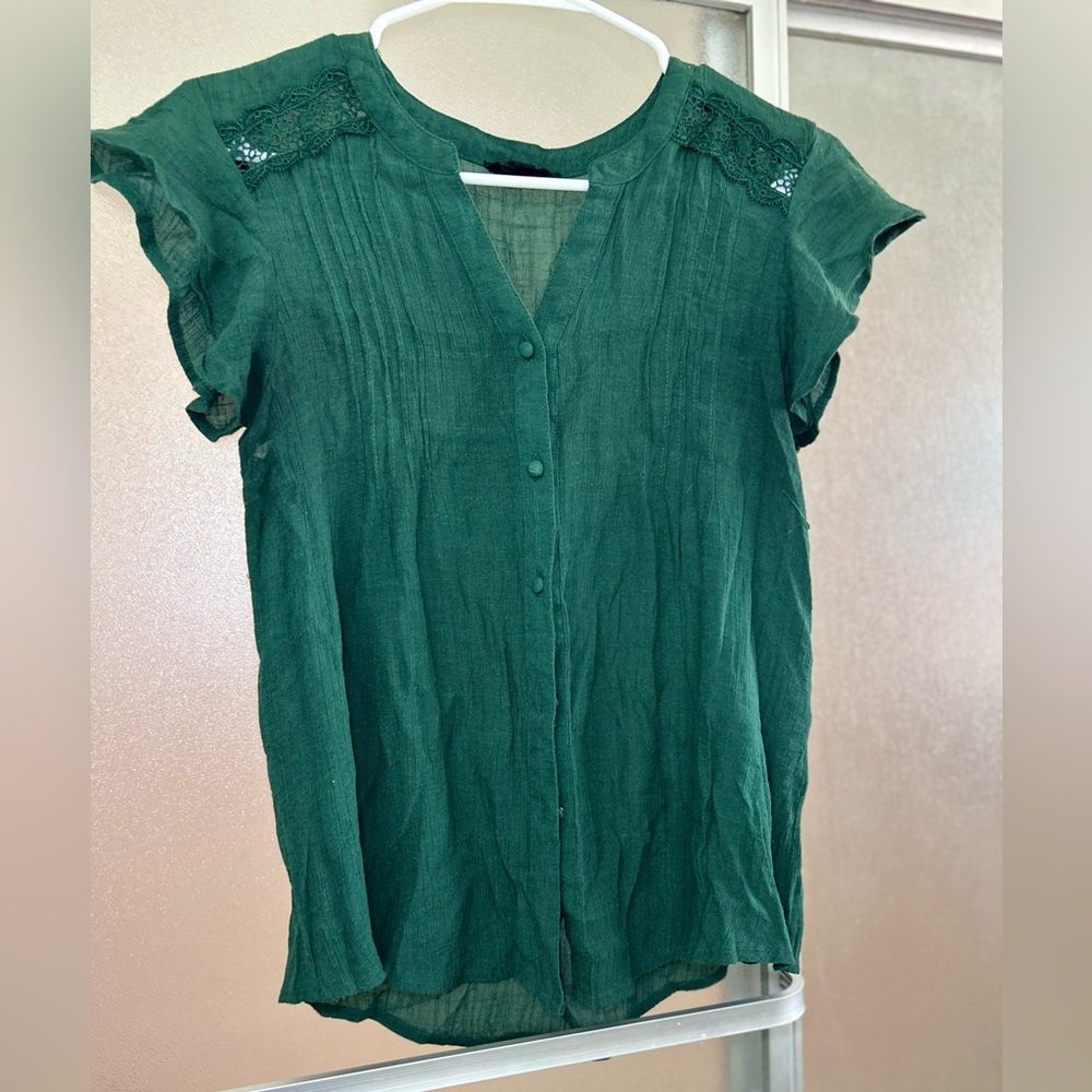 Mine Forest Green Women's Blouse with Lace Detail